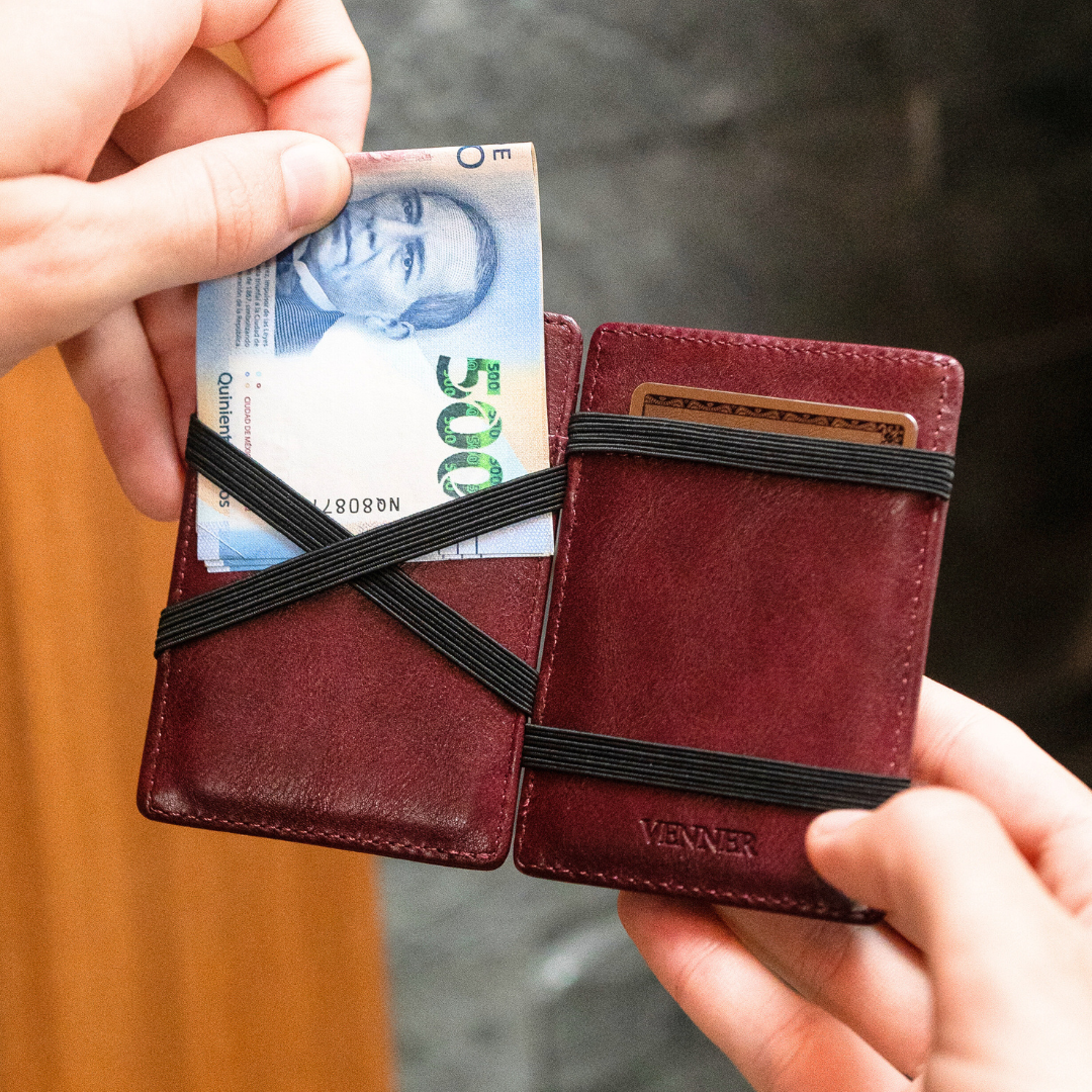 Venner Wallet - Deep Red